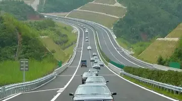 适合在高速上发的说说文案