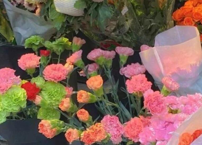 闻到花香的心情优美句