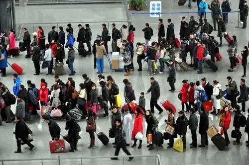 春运拥挤的优美句子文案