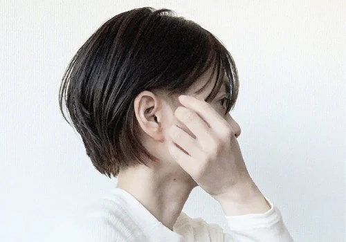 剪了短发怎么发朋友圈