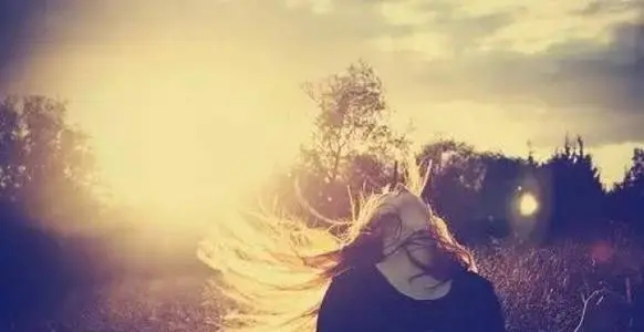 对一个女人思念的情话文案