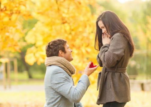 给刚处对象的女友的句子文案