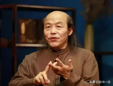 形容从容淡定的搞笑句子文案