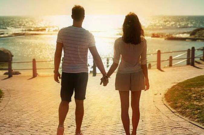 对女朋友晚安心语简短一句话