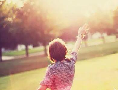 关于女人自立自强的说说文案