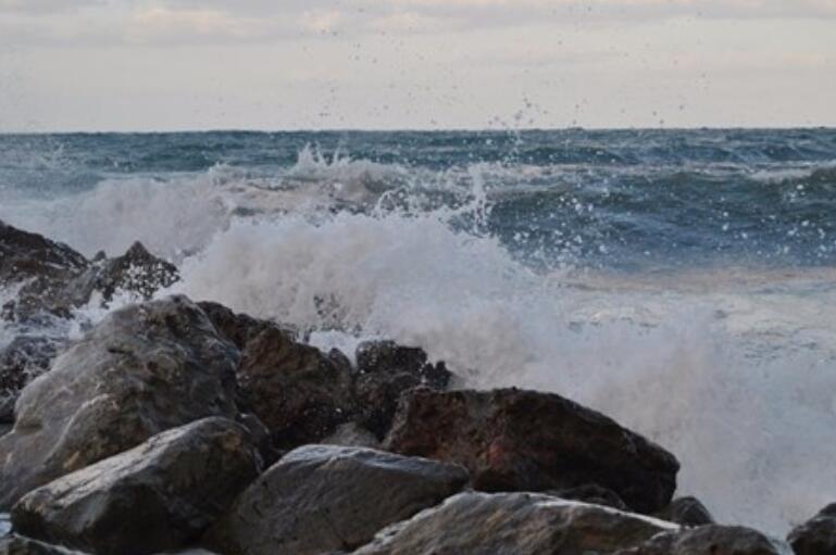 暗示不想分手的句子文案