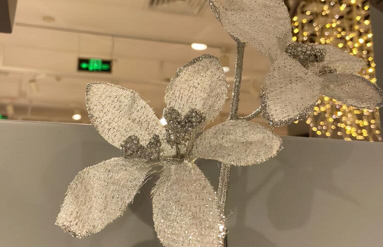 对一个人失望透顶的说说文案短句