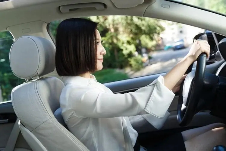 新手上路的幽默句子文案