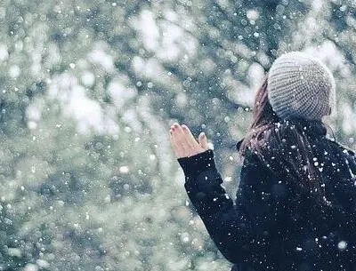 关于下雪的经典语录文案