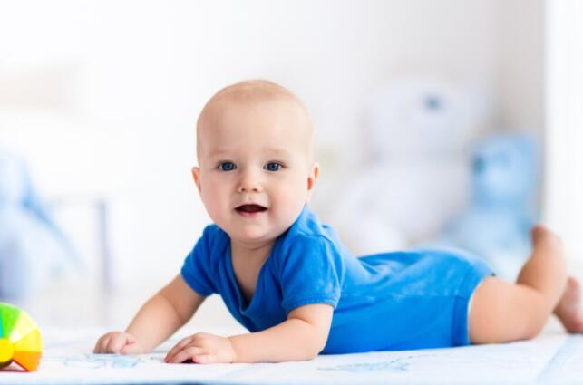 女孩满月祝福语