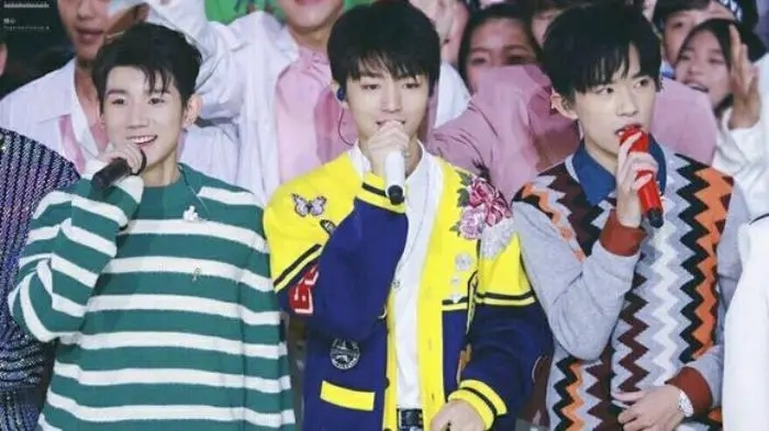 关于tfboys四周年的说说文案