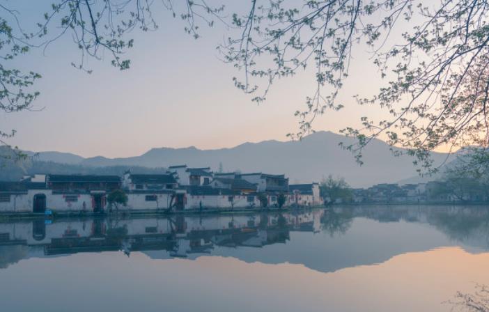 10篇优美文章摘抄600字