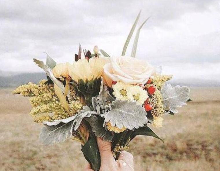 不再让自己受伤的句子文案