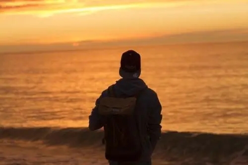 一个人自由的文案