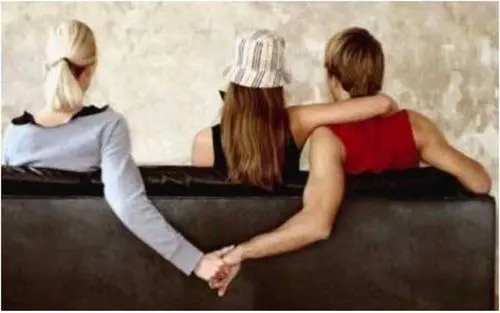 讽刺老公出轨的说说文案