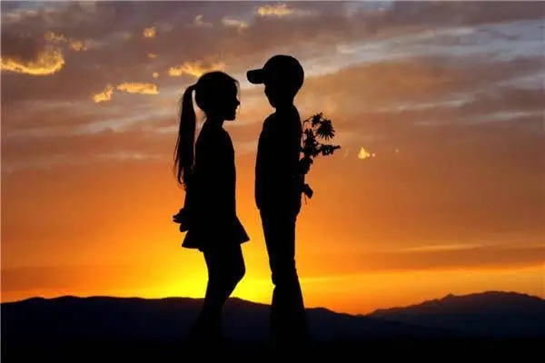 不相信感情的经典语录文案