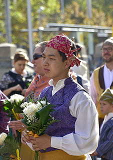 闺蜜出阁宴送什么花