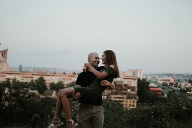 亲家送礼怎么回礼 收到亲家送的礼物怎么表示感谢