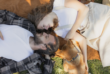 21岁能做婚礼主持吗 20岁可以做婚礼主持人或者司仪吗