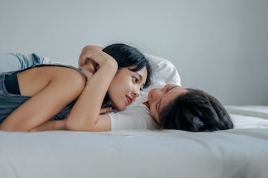 结婚敬酒要给红包吗 娘家结婚敬酒时婆家长辈需要包红包吗？