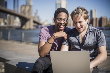 二婚适合穿什么样的结婚礼服 二婚婚礼上穿什么衣服?