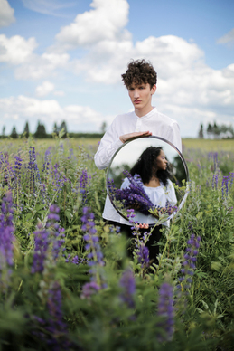 订婚一定是双桌吗 订婚宴怎么安排座位 订婚宴男女分开坐吗