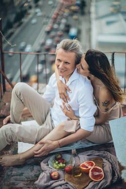 婚礼会点谁给红包吗