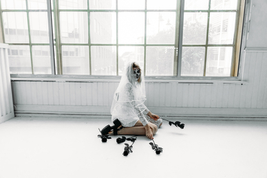 参加婚礼可以穿杏色连衣裙吗 哥哥结婚,妈妈穿杏色裙子可以吗