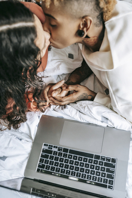 威士忌什么酿造的 威士忌是用什么酿造的