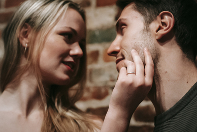 光盘怎么可以在电视机上播放 智能电视怎么看dvd