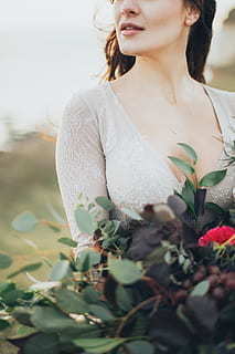 女人简单又大气的敬酒话 女士简单又大气的敬酒话