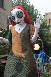 浅蓝色西装配什么衬衫 浅蓝色西服配什么内搭