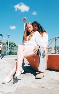 墙上照片摆放造型 照片墙怎么挂好看照片墙怎么挂比较好看