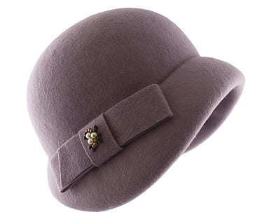 朋友今天领证送什么礼物 相亲对象是老总当天领证啥书?