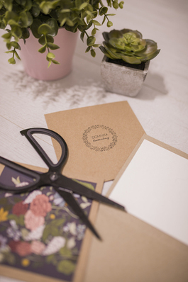 新娘妆怎么把粉底涂的服帖点 化妆粉底不服帖怎么办