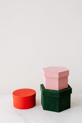 婚礼大厅吊顶造型图片 如何利用鲜花来布置婚礼现场