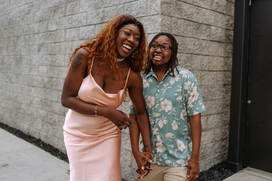 结婚请帖邀请函给长辈 结婚邀请亲戚吃饭的邀请函怎么写