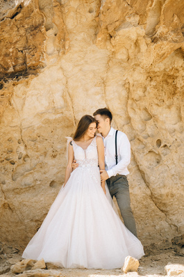 灰色鞋子搭配什么颜色袜子最好看 灰色单鞋搭配什么颜色的丝袜好看