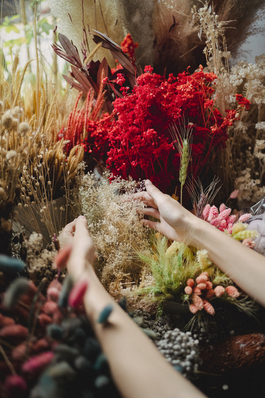 结婚证上的日期是登记的那一天吗 结婚证上的日期是登记的那一天吗
