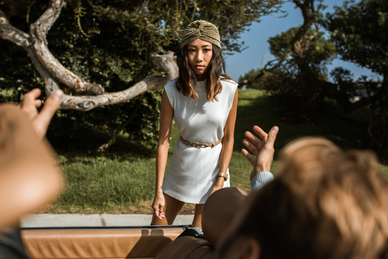 订婚发型图片简单大方 订婚什么发型比较适合？