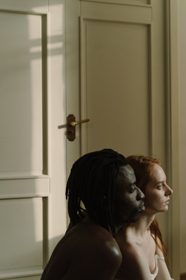 李小璐什么时候出道 李小璐的演艺经历是怎样的？