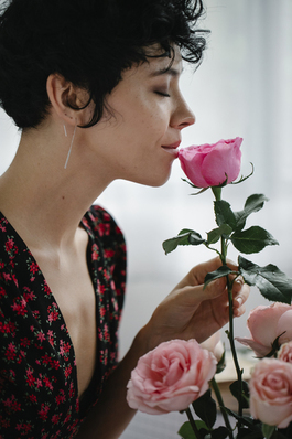 身体有皮肤病不敢谈恋爱