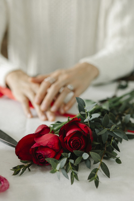 伴娘服是婚纱吗 轻婚纱可以当伴娘服吗?