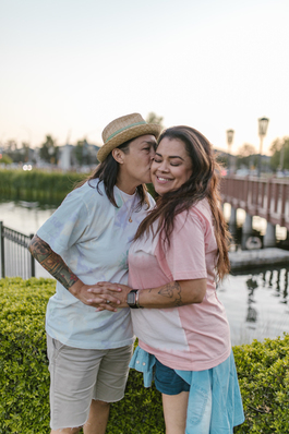 新娘没有爸爸谁领着上台 结婚没有父亲女儿该谁带着走