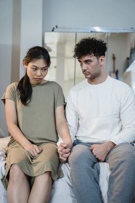 结婚不搞婚庆难看吗 不办婚庆寒酸吗 结婚到底要不要请婚庆