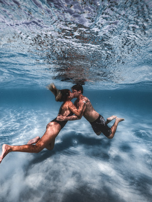 不想去参加宴席的理由 不想去喝喜酒找什么理由?