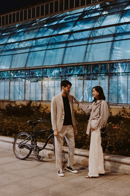 拍结婚照美甲什么颜色好 拍婚纱照涂什么颜色指甲油