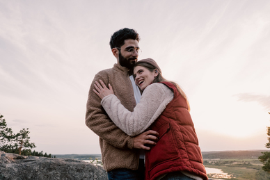 姑娘领结婚证祝福的语言 女儿领结婚证祝福语 送给孩子最真诚的祝福