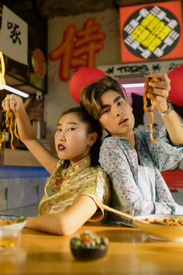 拍婚纱照200斤有衣服吗