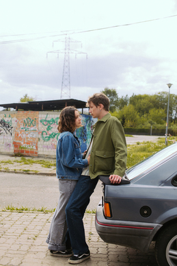 刮风的单词怎么写 刮风的的英文